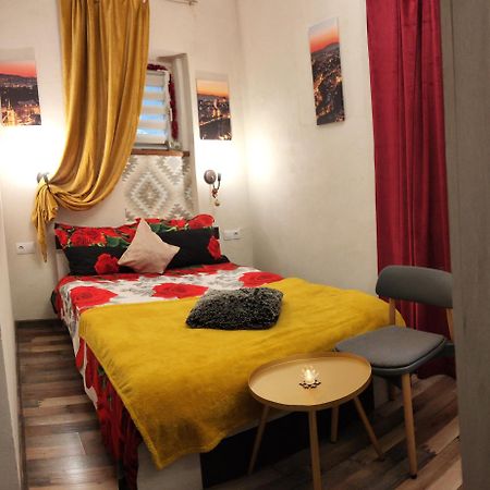 Old City Romantic Studio Brassó Szoba fotó
